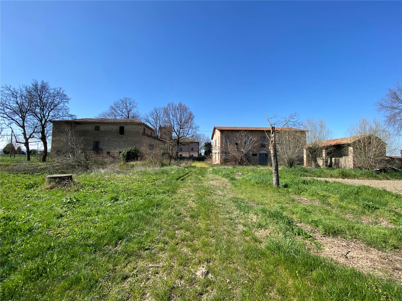 VISTA DEI 2 RUSTICI