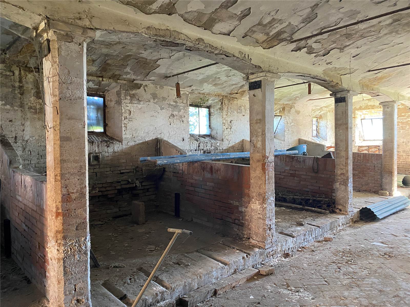 ED 2 - INTERNO STALLA