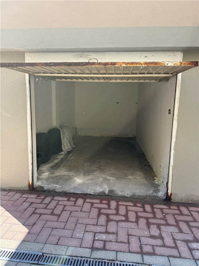 GARAGE P.T.