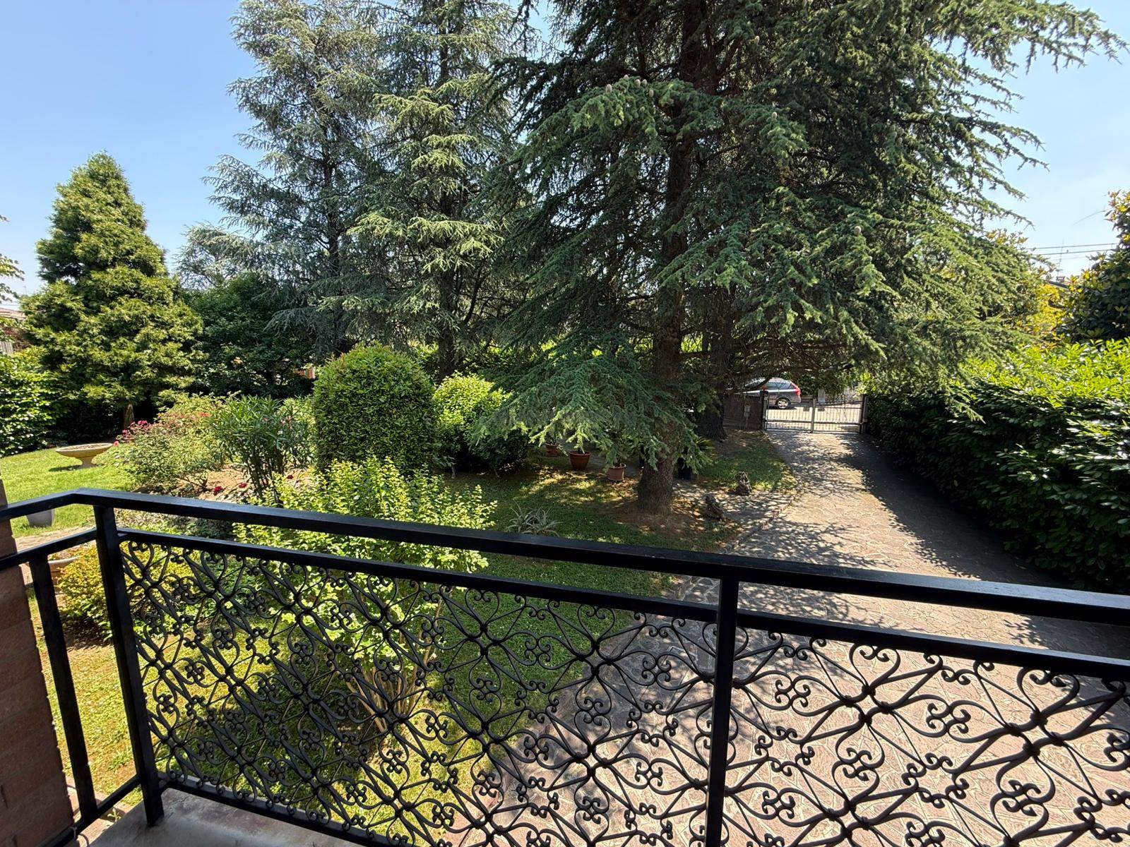 BALCONE IN CAMERA