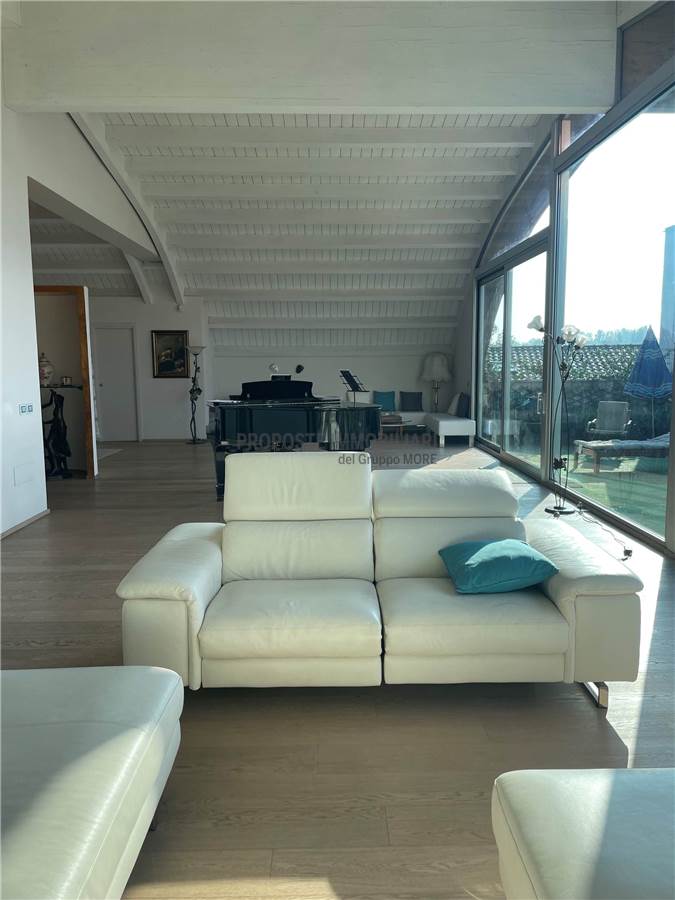 Salone