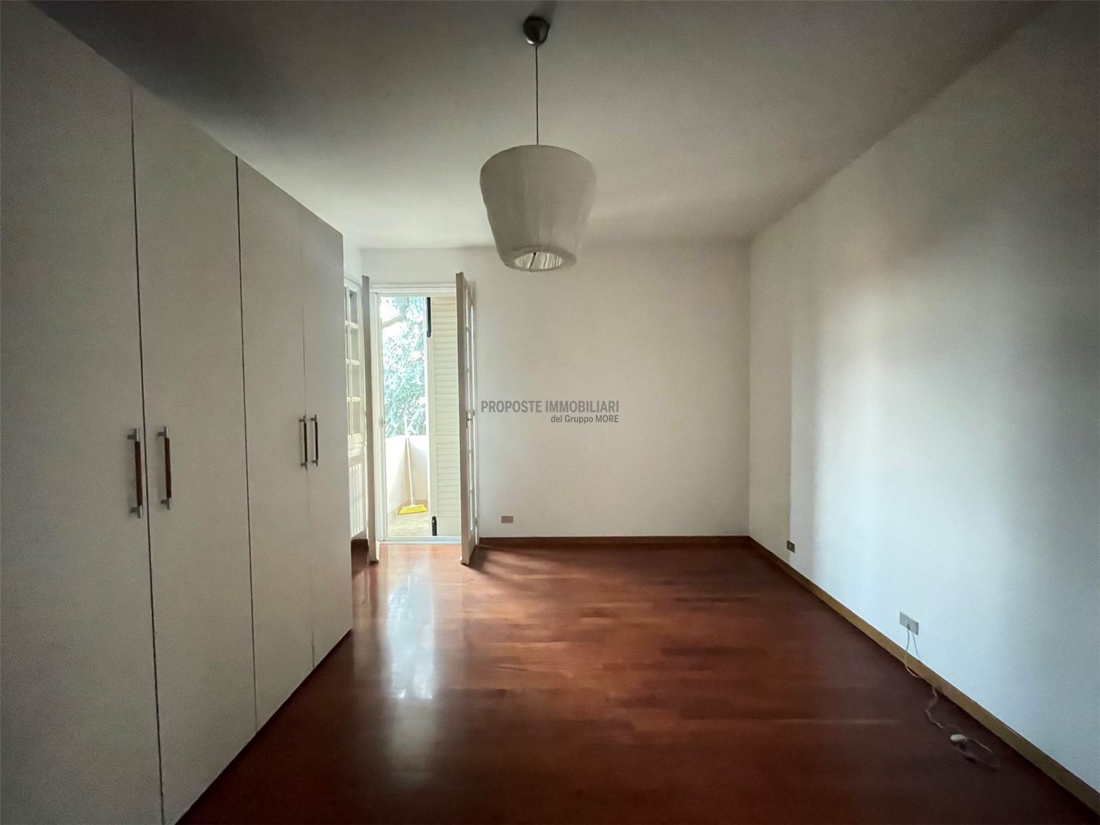 CAMERA 1